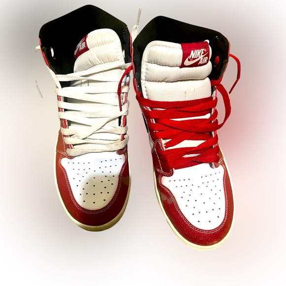 Nike Air Jordan Trophy Room Size 8 - Minimal wear as shown in photos. - Picture 3 of 11